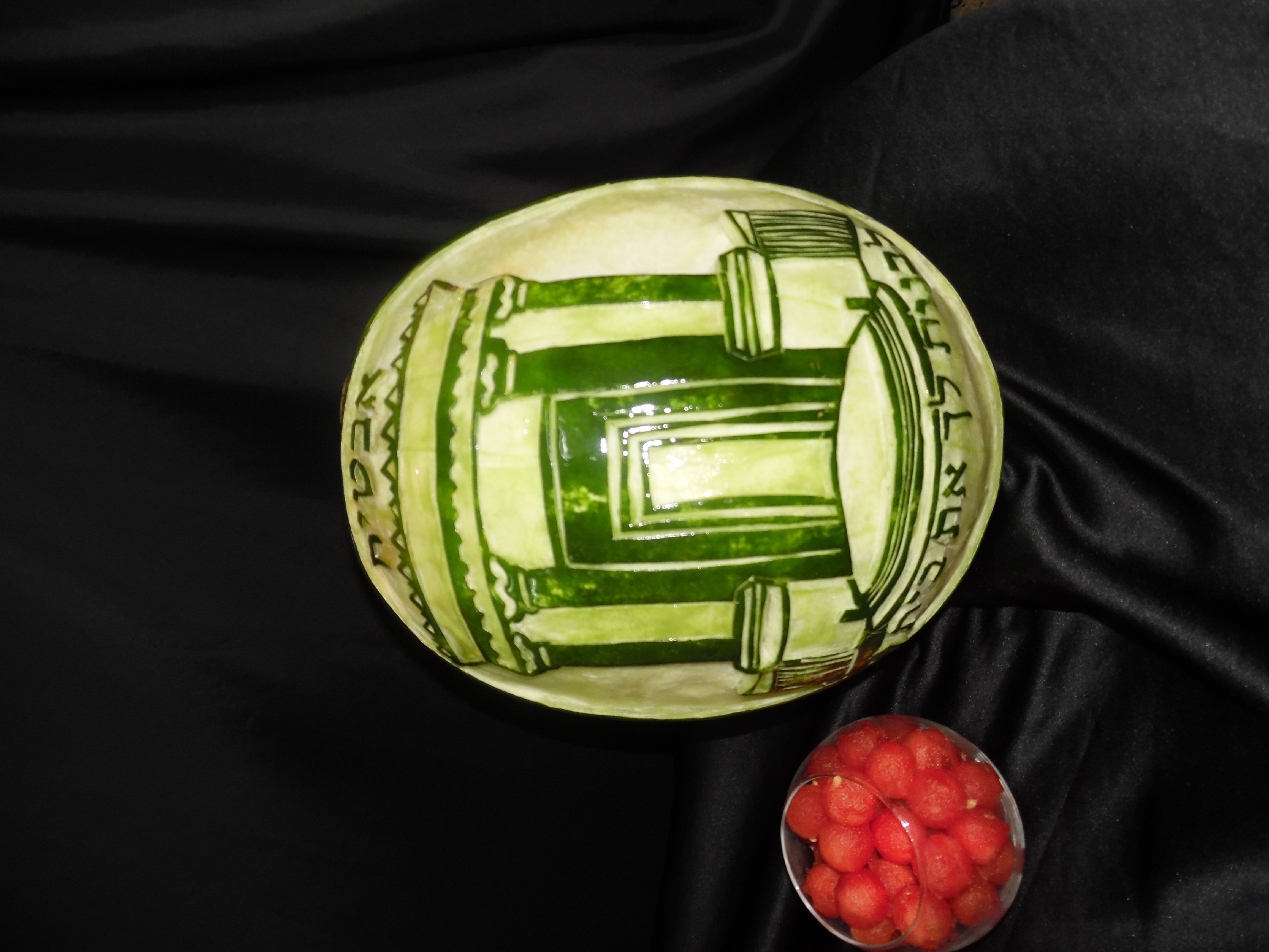 אבטיח לבנות את ביתך.JPG