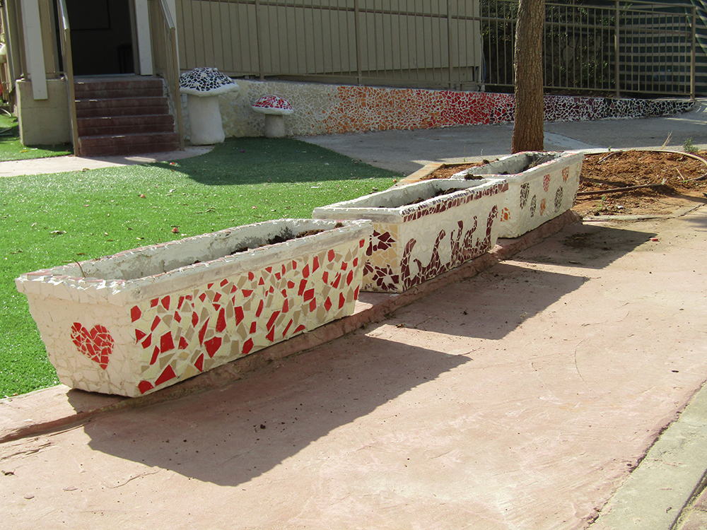 אדניות צד ב.jpg