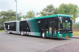 אוטובוס מפרקי.jpg