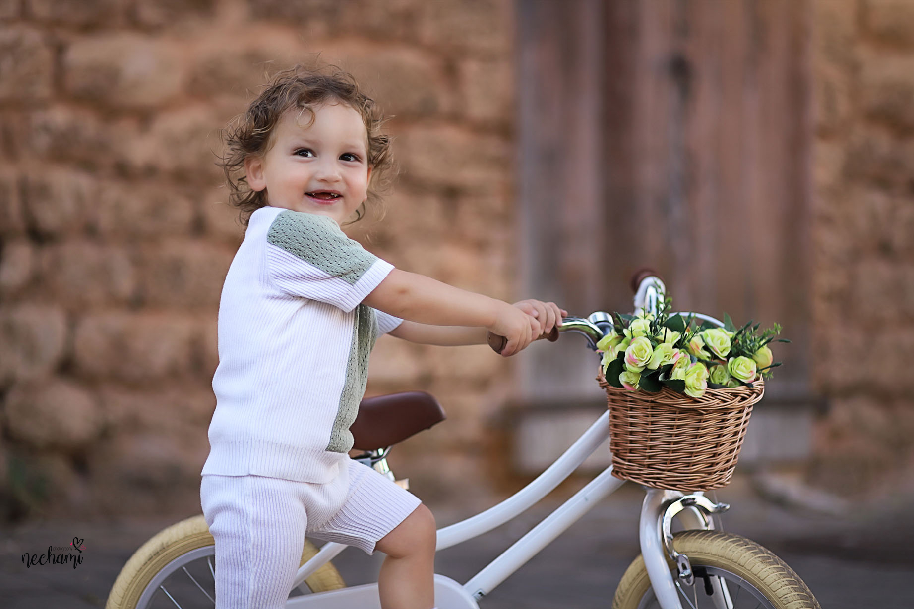 אופניים  קרוב copy.jpg