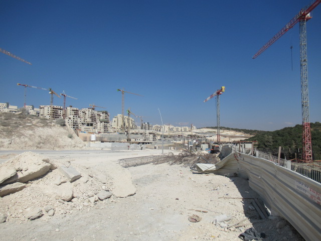 אחים אום תלמוד בבלי+נוף.JPG