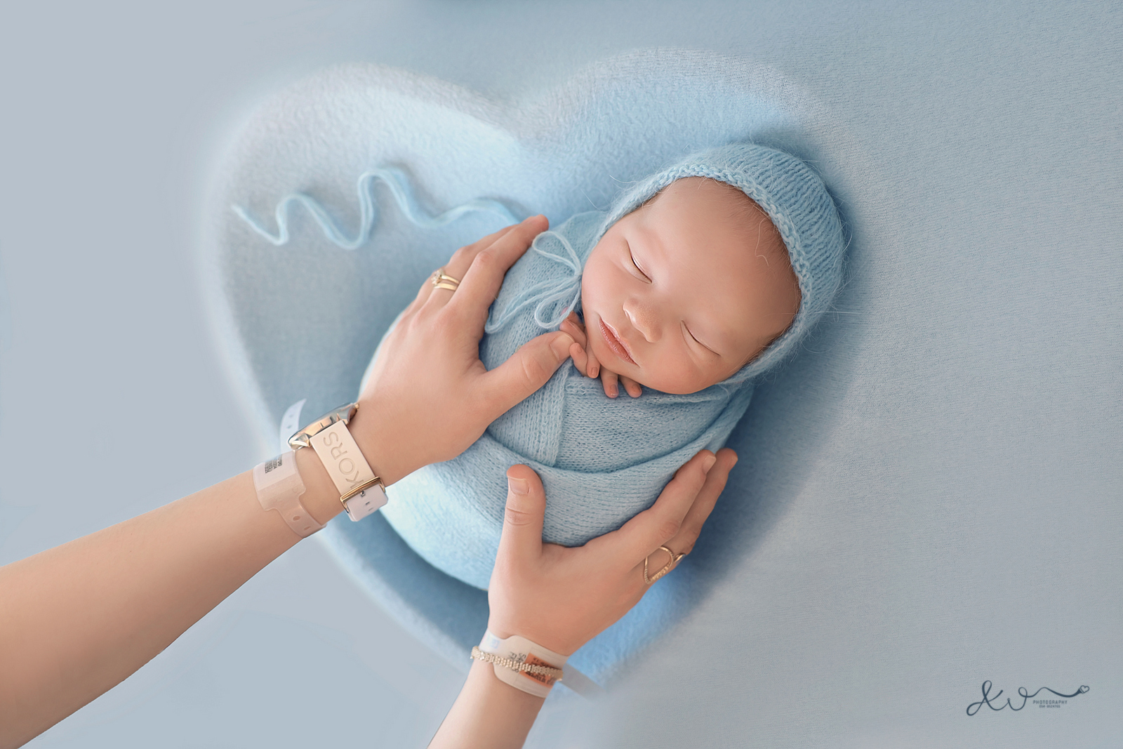 אילה וויג צלמת ניו בורן בבית הלקוח 0548524765 (10).JPG