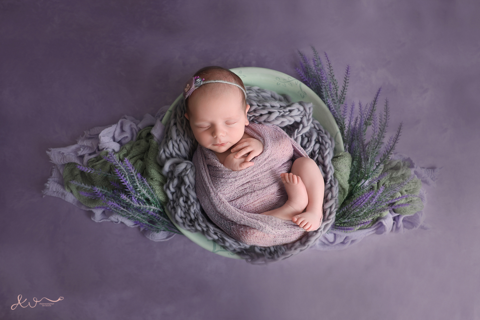 אילה וויג צלמת ניו בורן בבית הלקוח 0548524765 (30).JPG