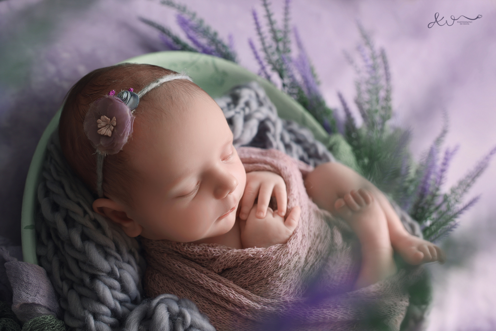 אילה וויג צלמת ניו בורן בבית הלקוח 0548524765 (34).JPG