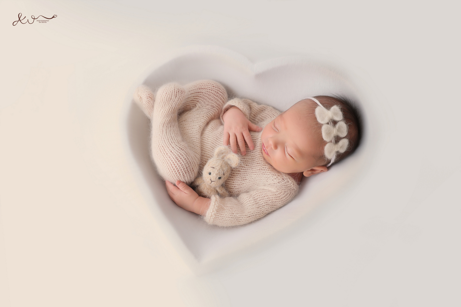 אילה וויג צלמת ניו בורן בבית הלקוח 0548524765  (4).JPG