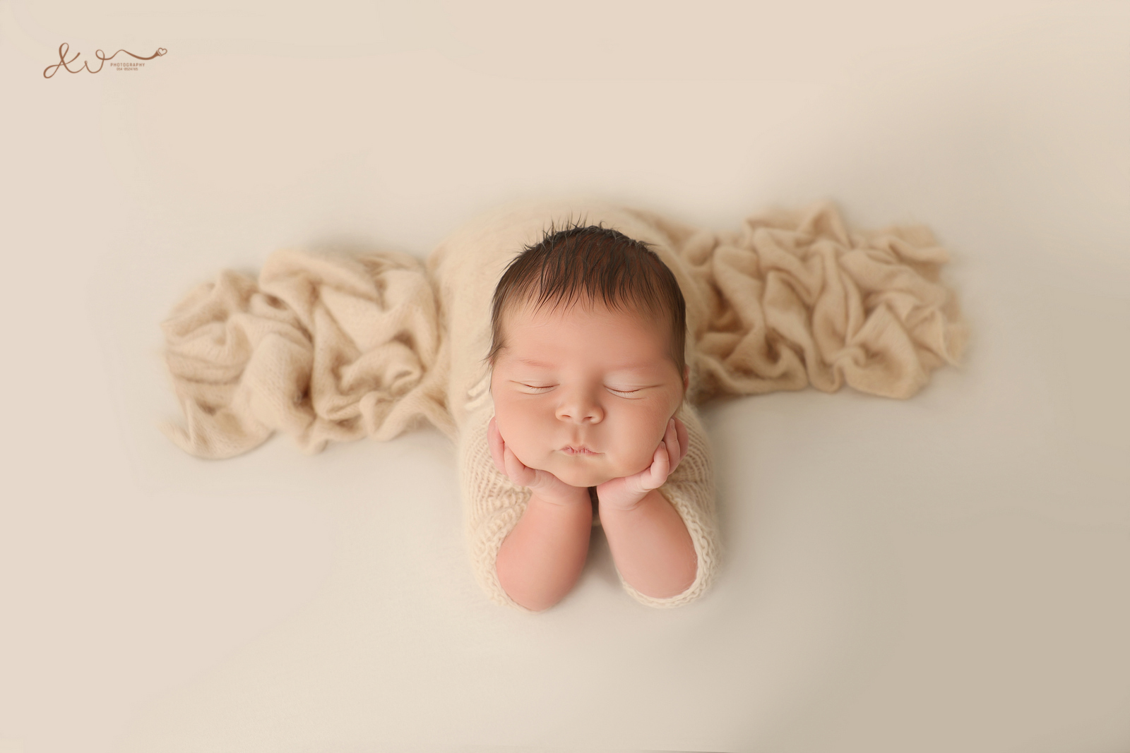 אילה וויג צלמת ניו בורן בבית הלקוח 0548524765   JPG (7).JPG