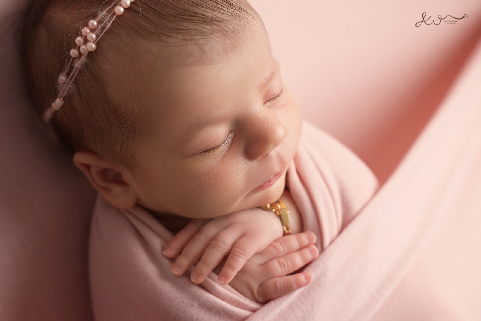 אילה וויג צלמת ניו בורן (10).JPG