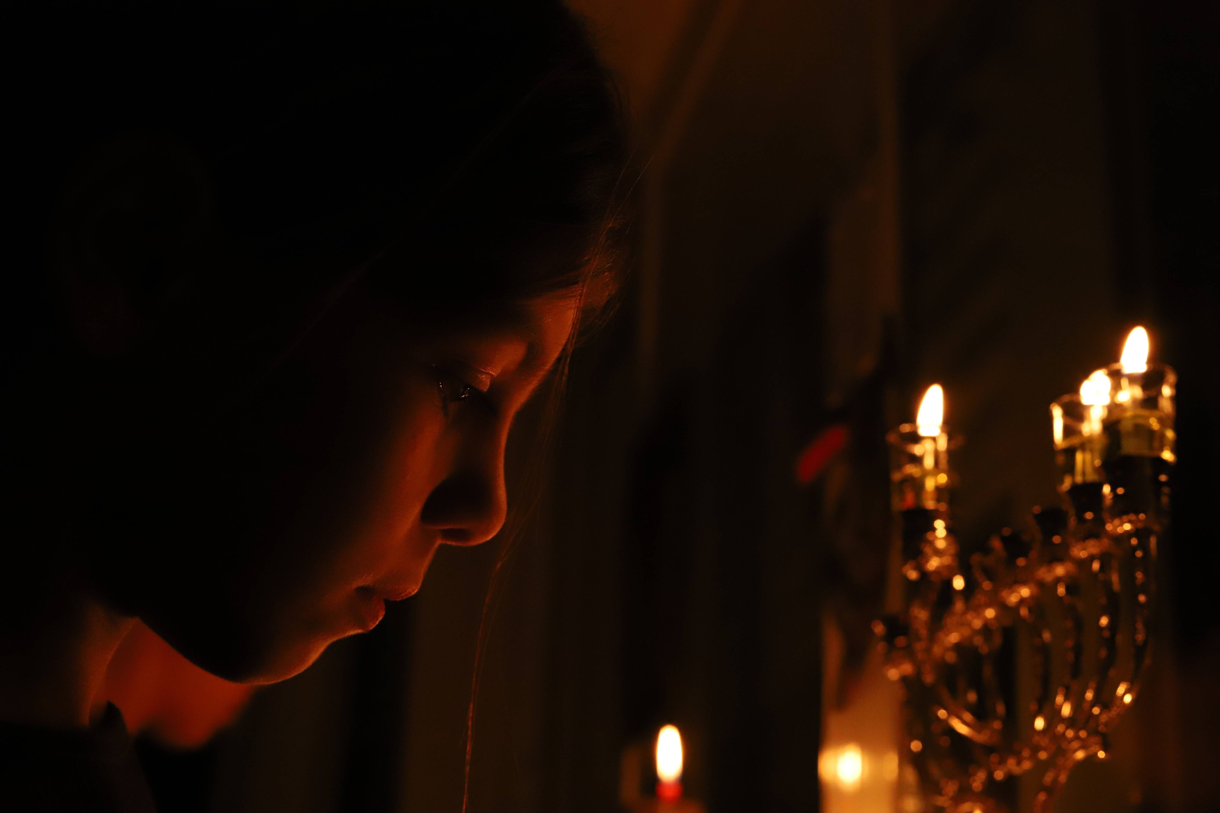 אילת והחנוכיה.JPG