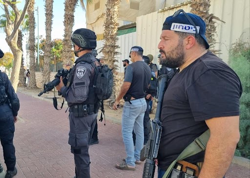 אלמוג כהן.jpg