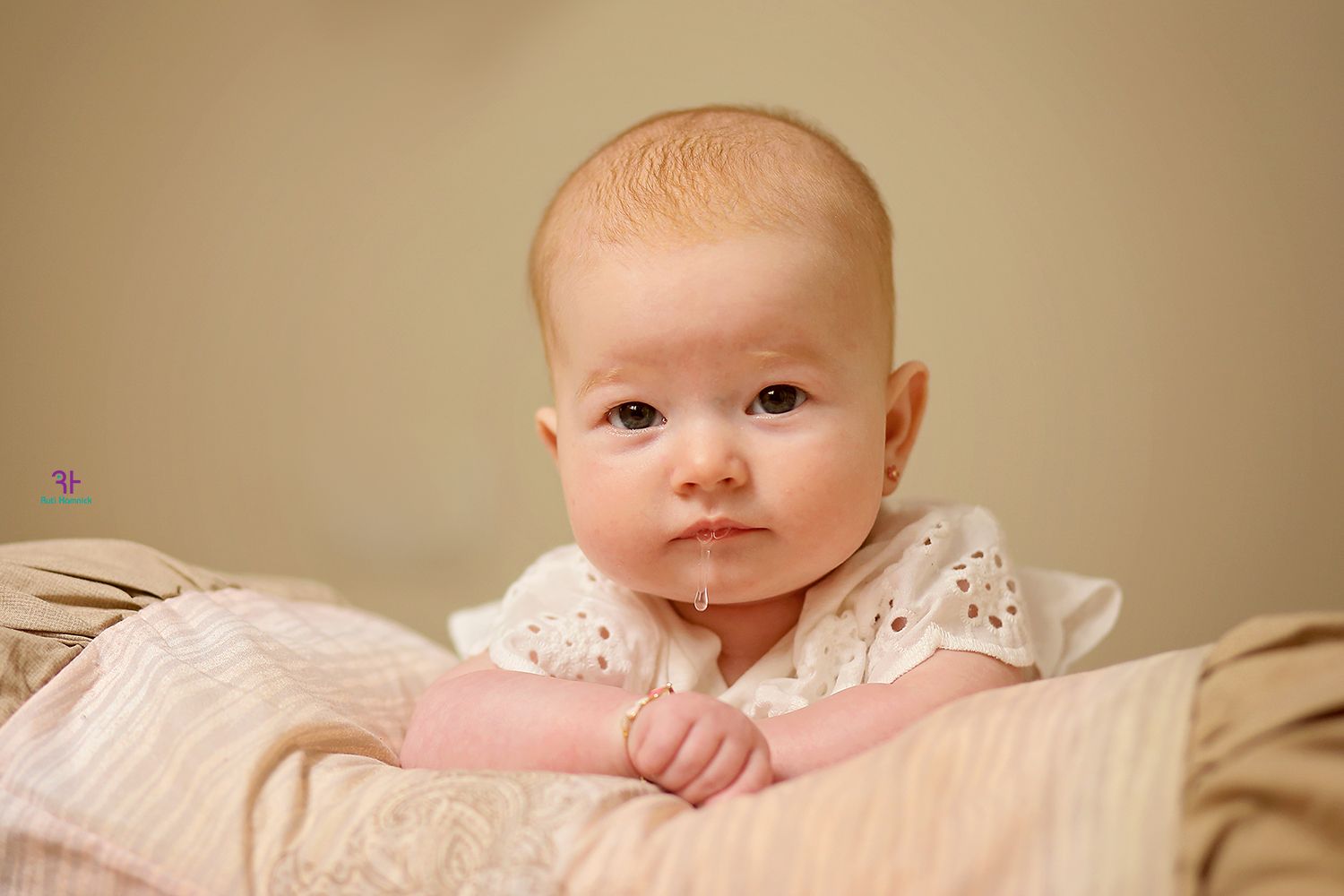 בובה במיטה 3.jpg