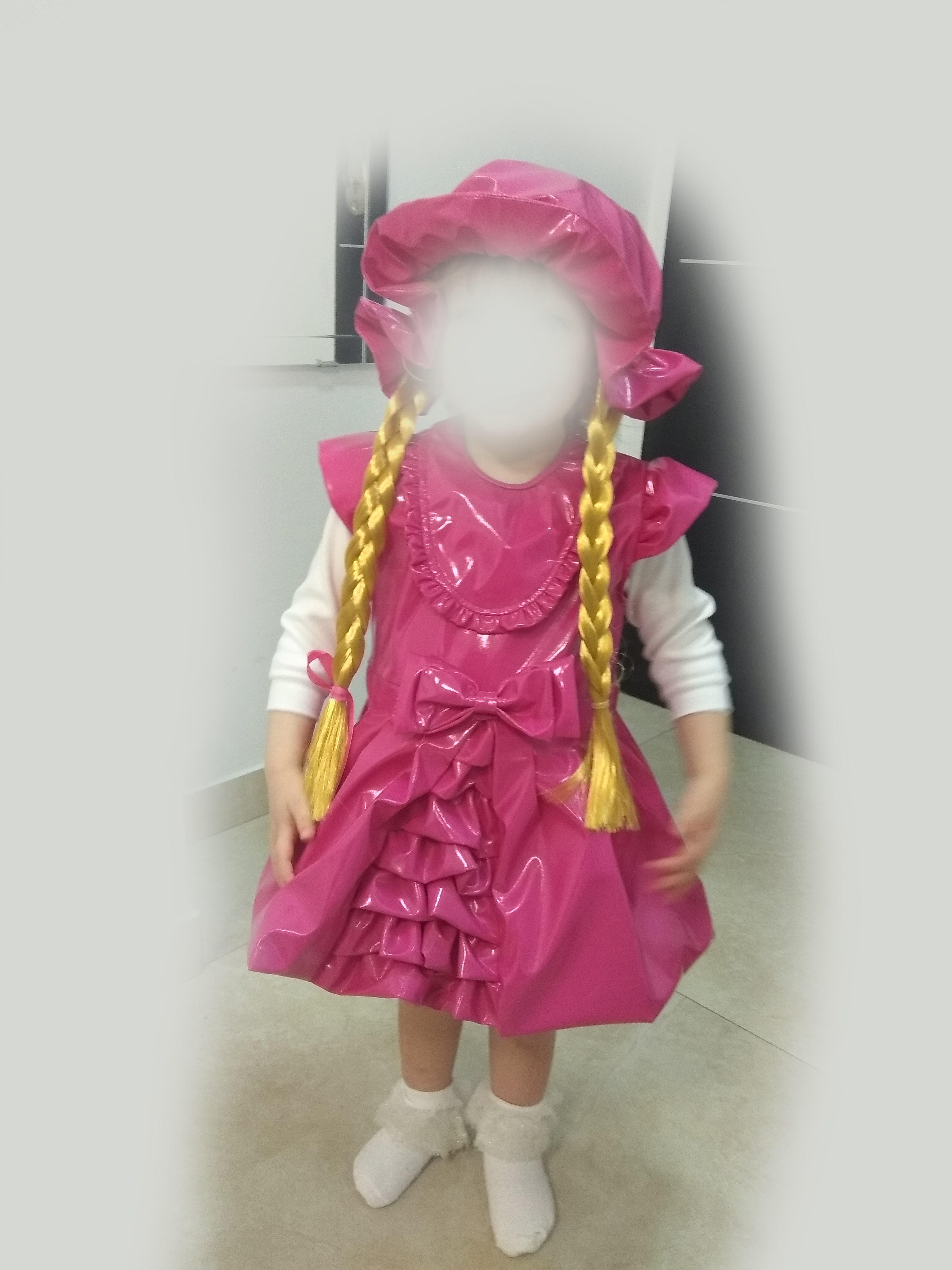 בובה למכירה.jpg