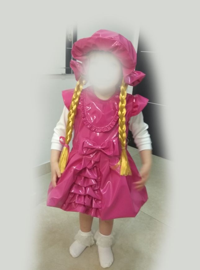 בובה למכירה.jpg