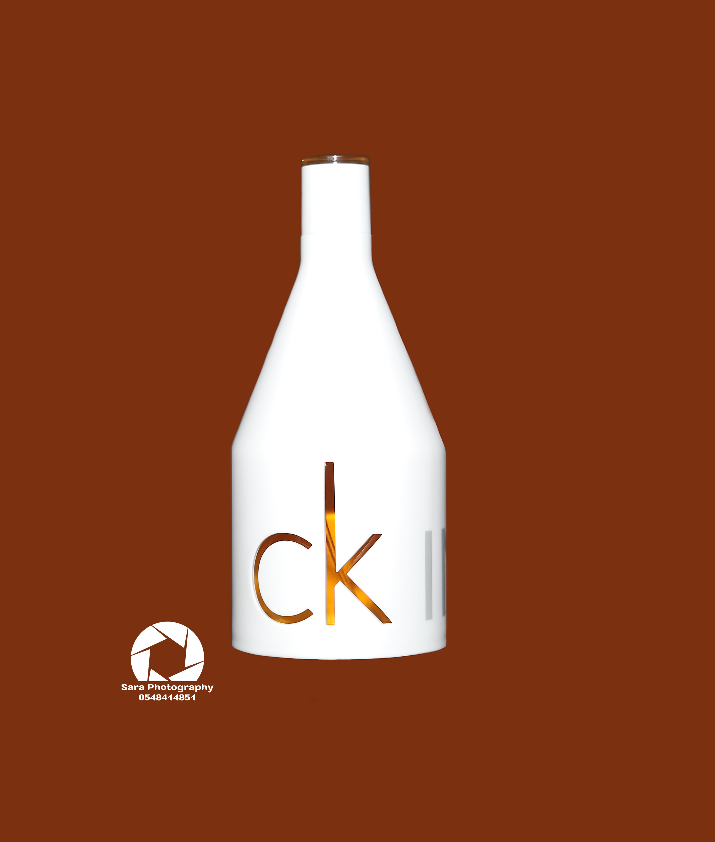 בושם לבן כתמתם.jpg