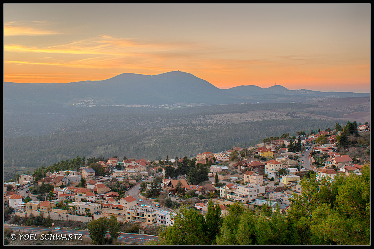 ביריה בשקיעה HDR 001.jpg