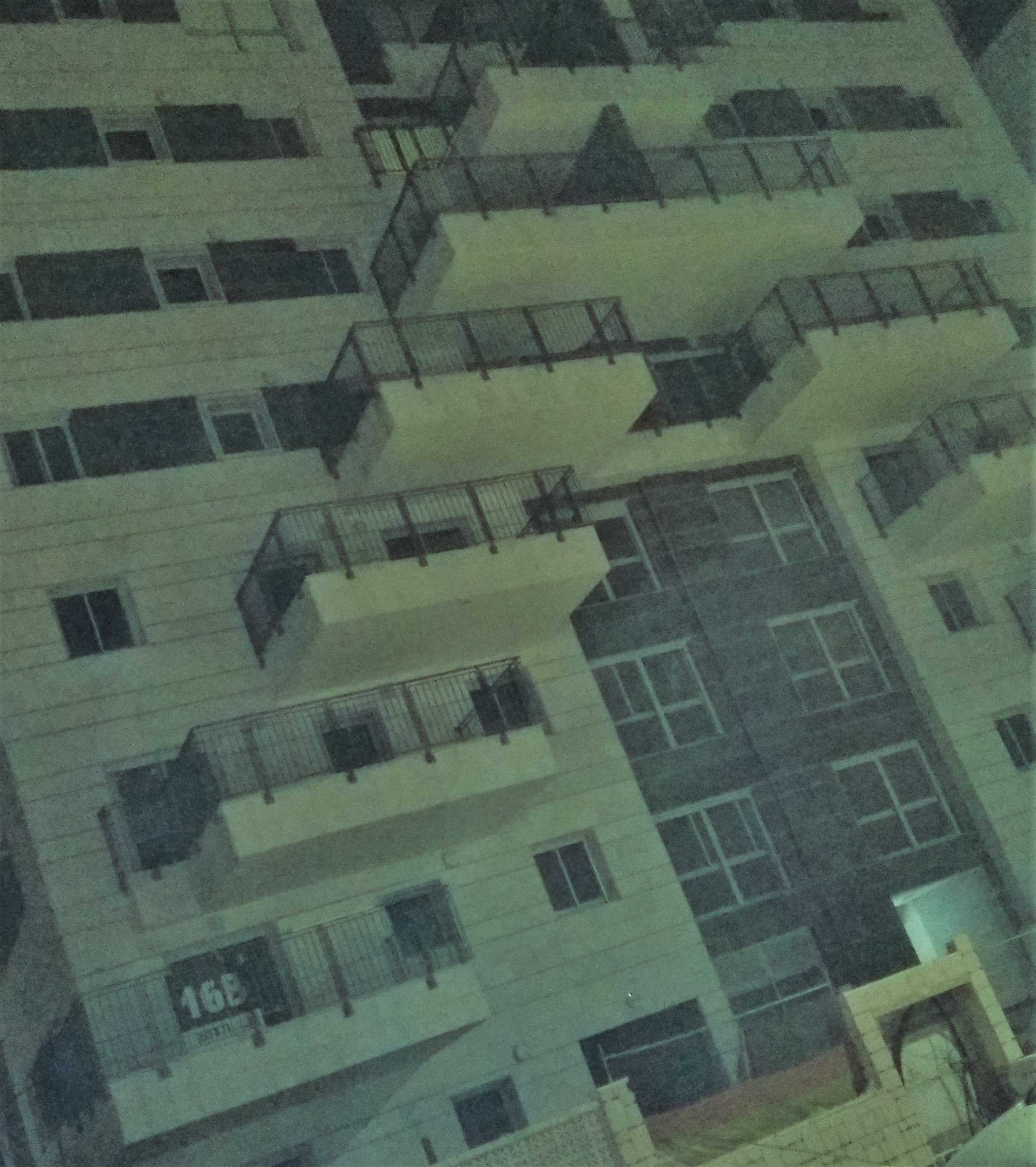בנין 16.jpg