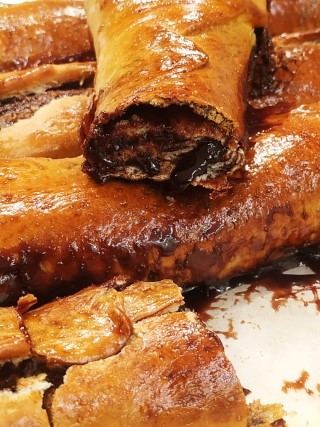 בצק (2) (Phone).jpeg