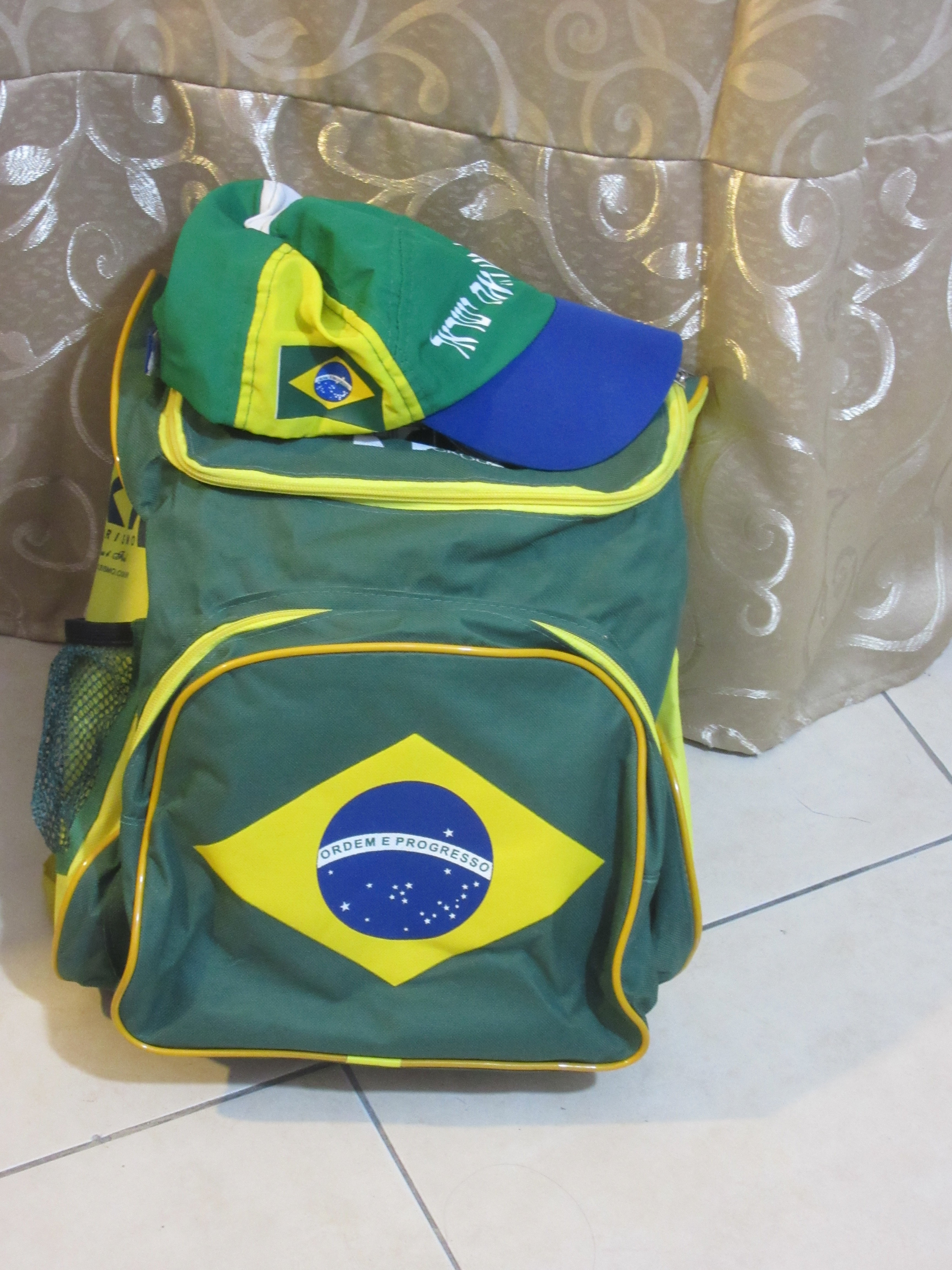 ברזיל תיק גב אחד.JPG