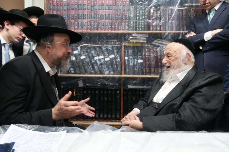 הגר''י מקלב מר''י בית מדרש עליון.jpg