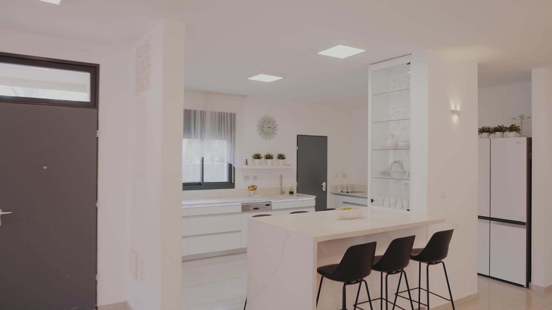 החתונה של מוישי ותהילה הסרט נשים_Moment(2).jpg