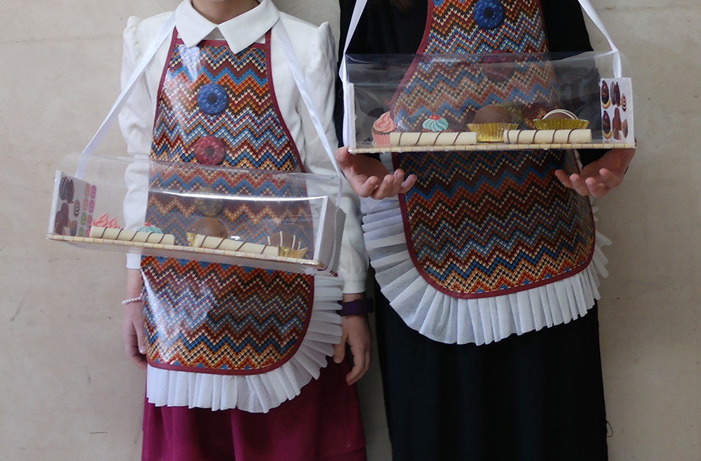 המגש של הפטיפוריות.jpg