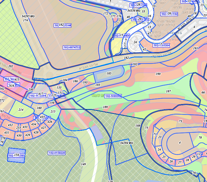 המתחם עם שלוש בניינים בני 22 קומות.png