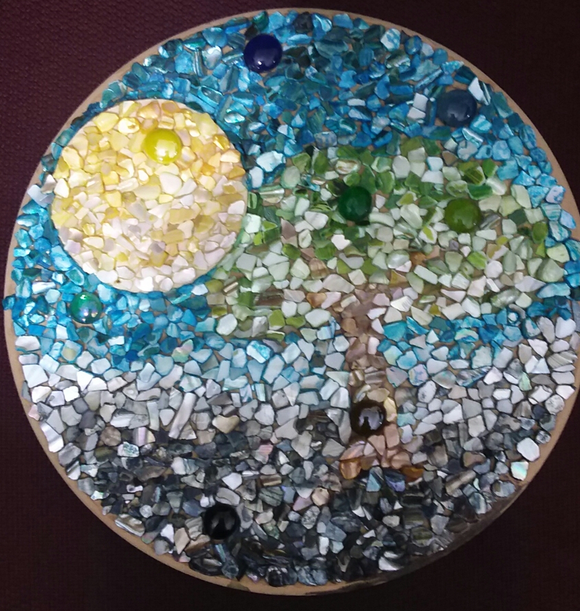 העץ של אמא רחל.jpg