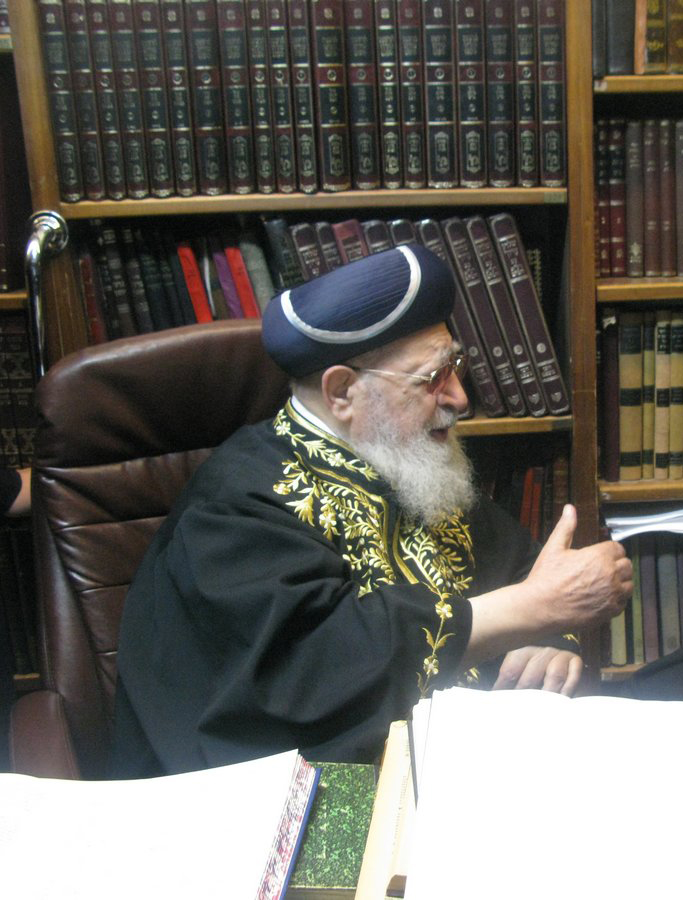 הרב%20עובדיה%20יוסף.jpg