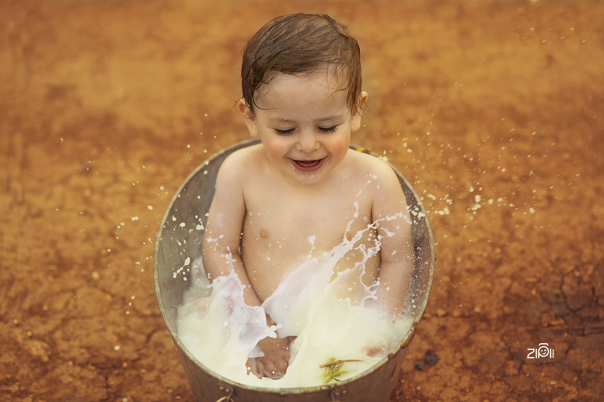 השלישי copy 2.jpg