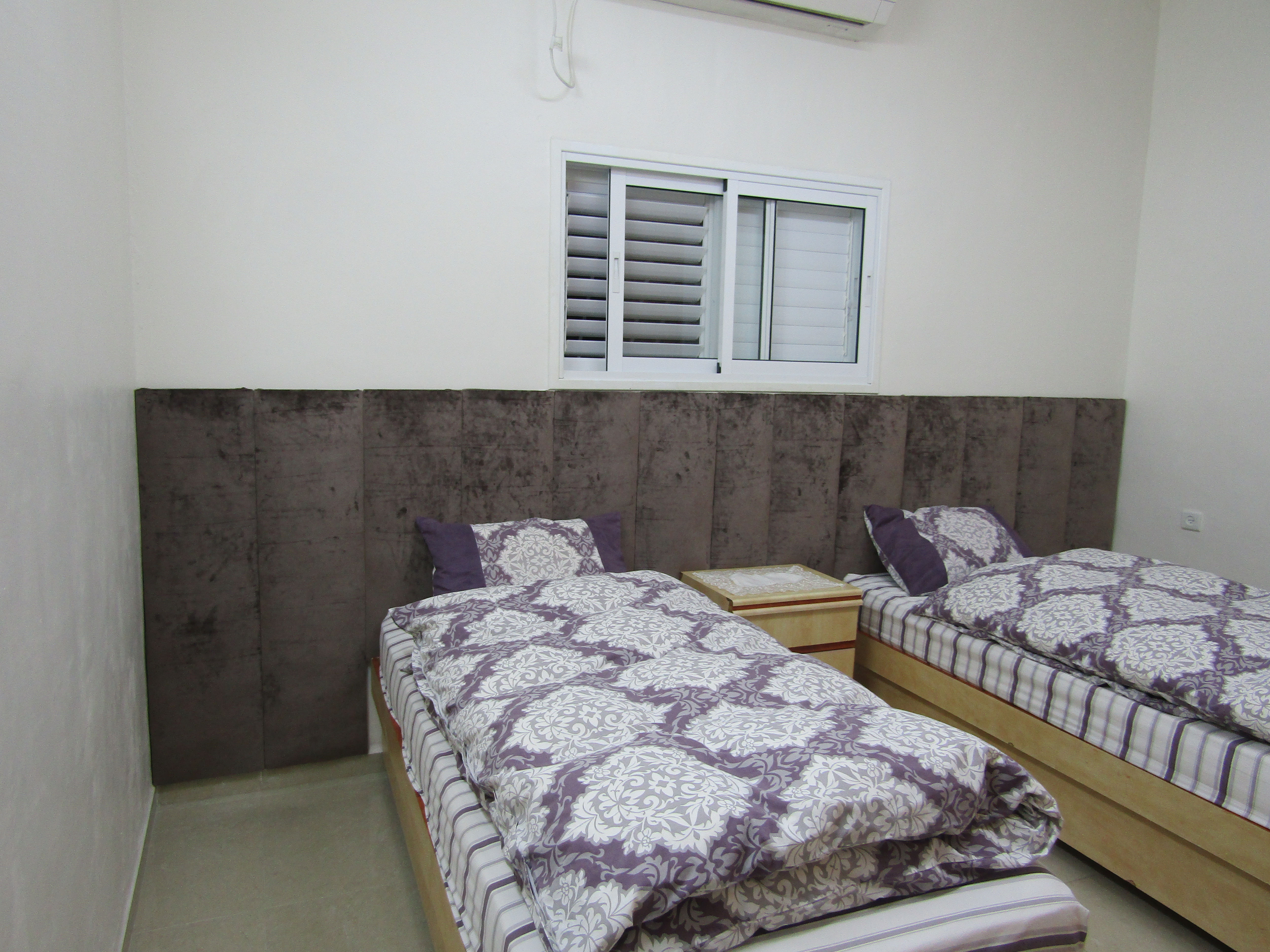 ז. קלאפות מוזבקות.JPG