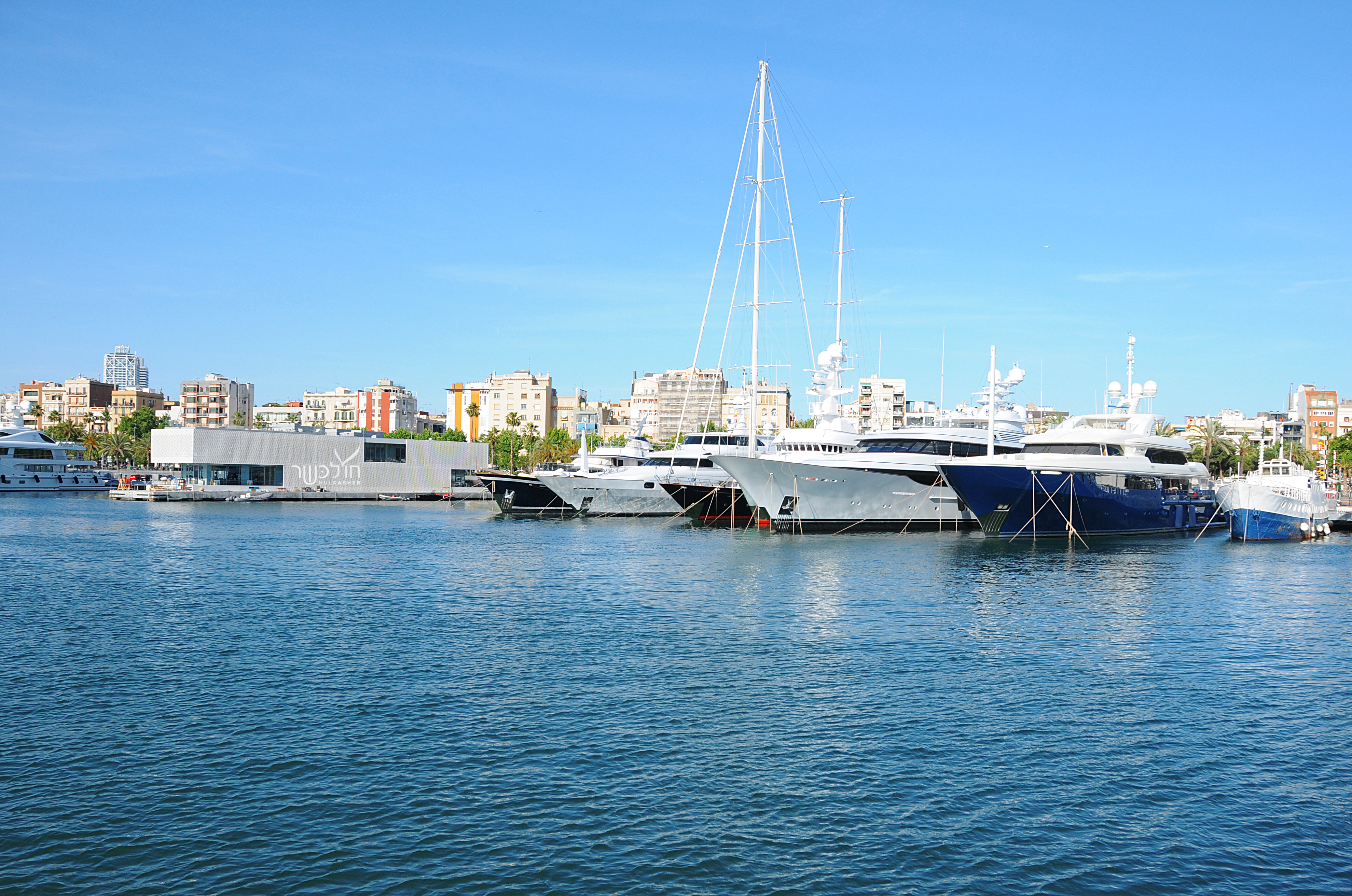 חולכשר דבוריפשדנובק ברצלונה3.jpg