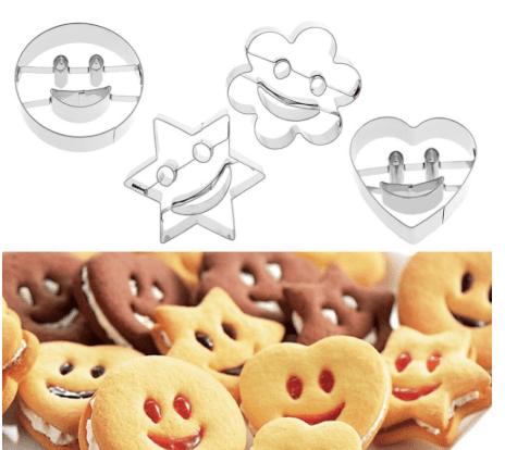 חותכני עוגיות סמיילי.PNG