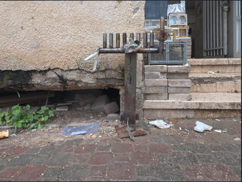 חנוכיה+2 (1).png