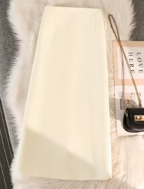 חצאית קרם ישרה.png