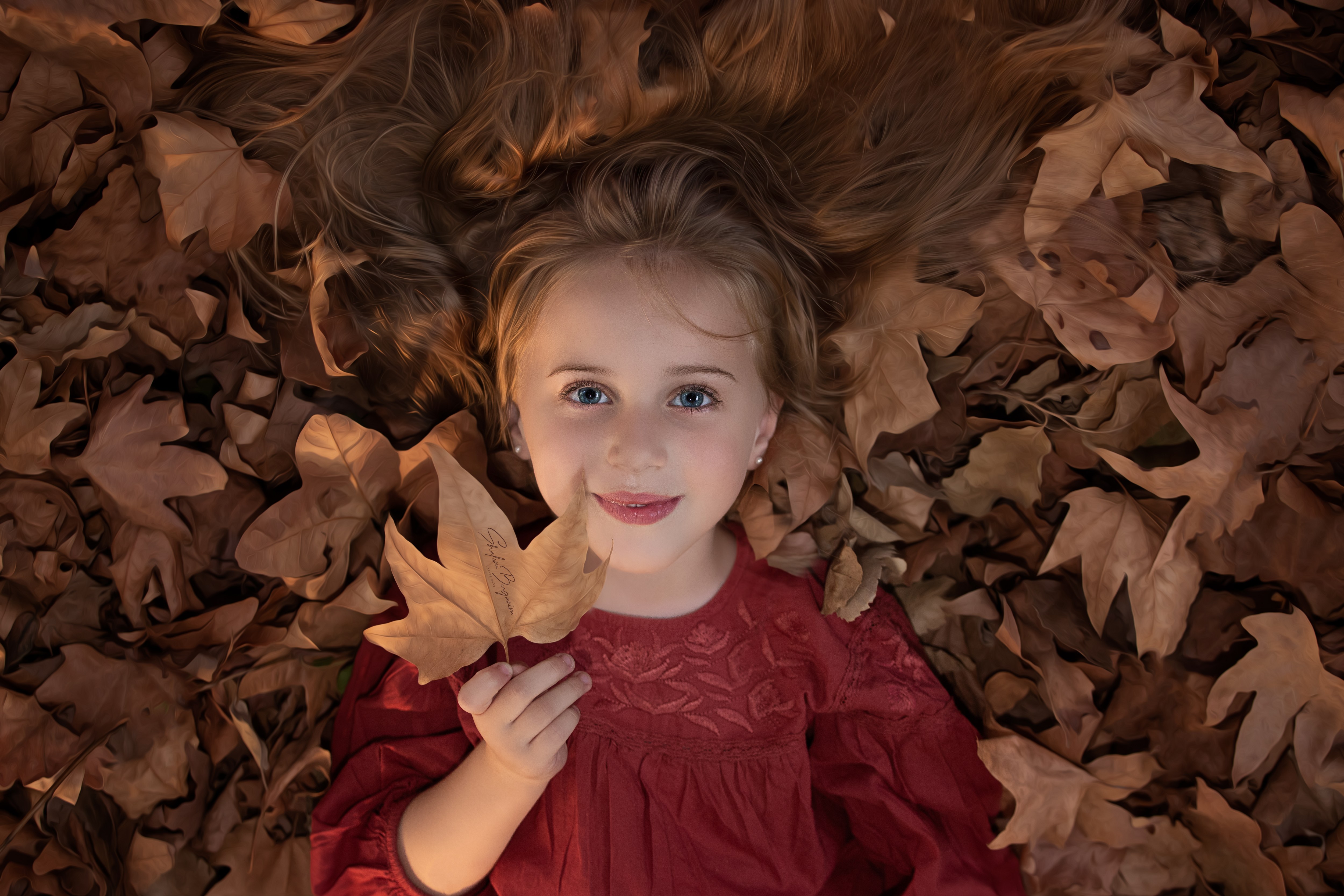 טליה עלה סתיו.jpg