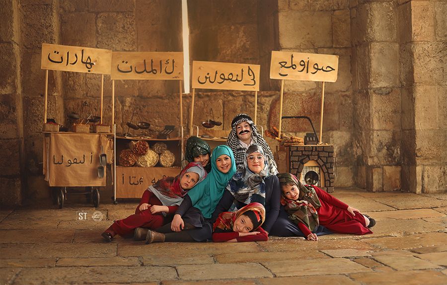 יושבות לוגואים.jpg