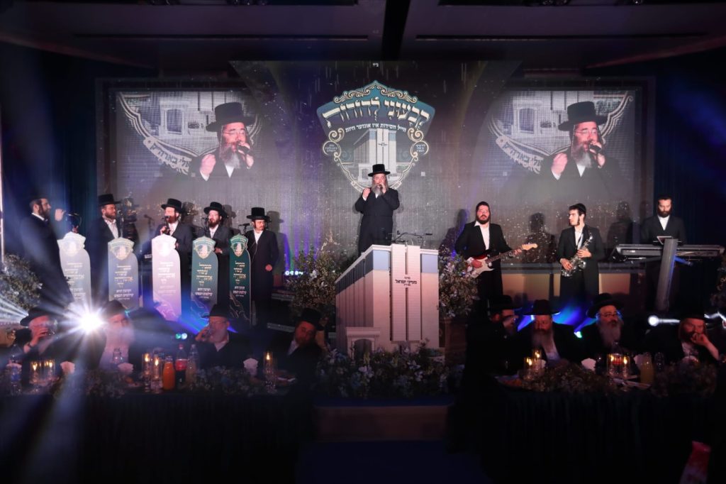 יענקי דסקל & מקהלת נשמה - ניגון חב''ד עתיק.jpeg