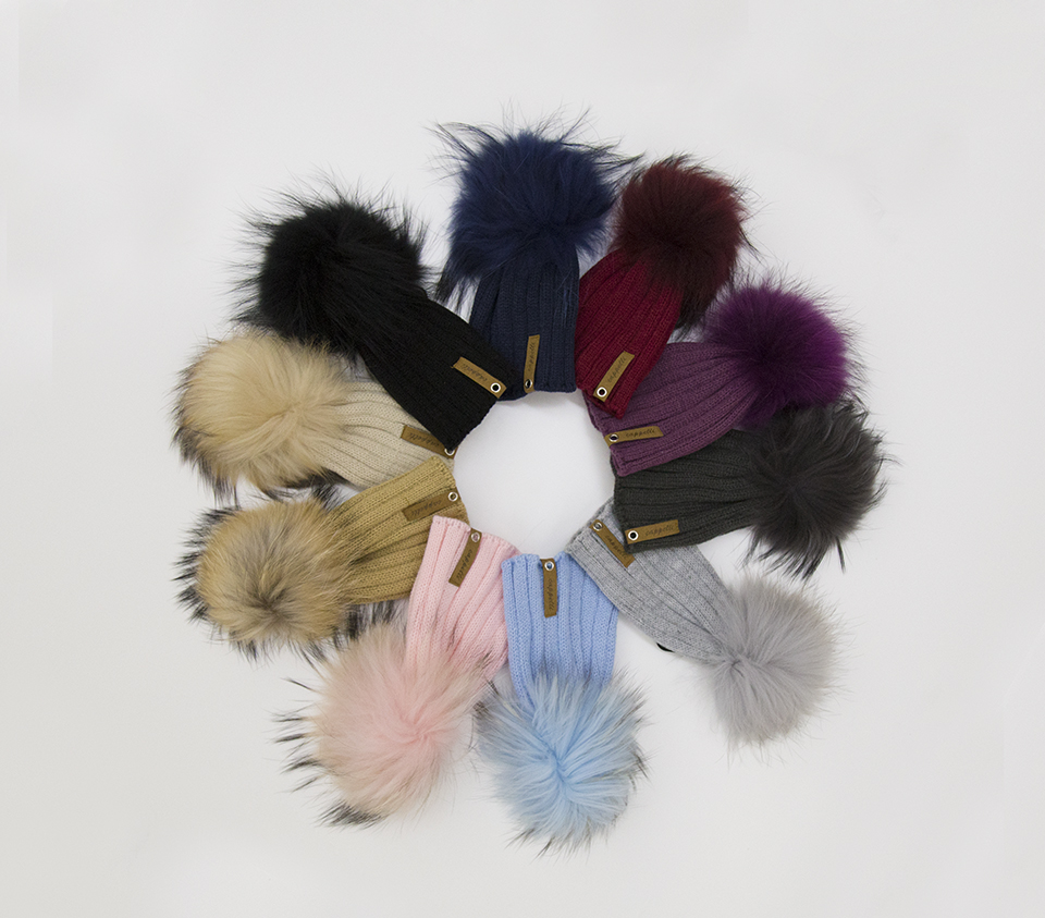 כובעי פונפון.jpg