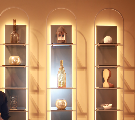 מדפים קשתות.png