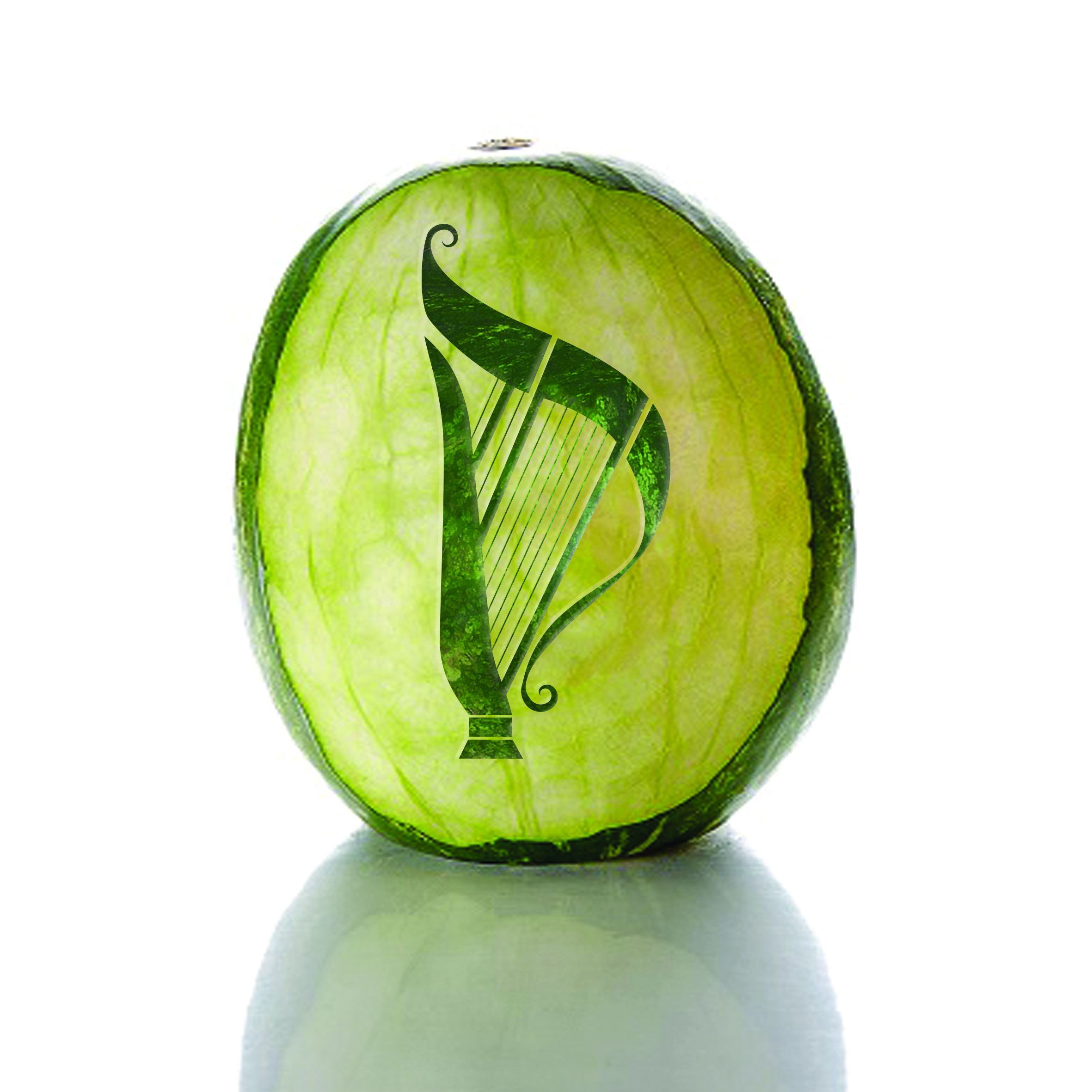 מונוגרם על אבטיח.jpg