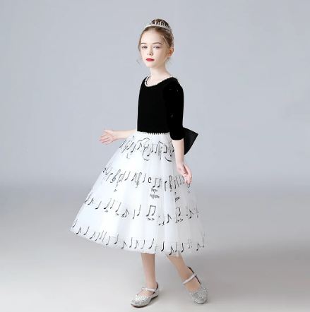 מוסיקלית שמלה.JPG