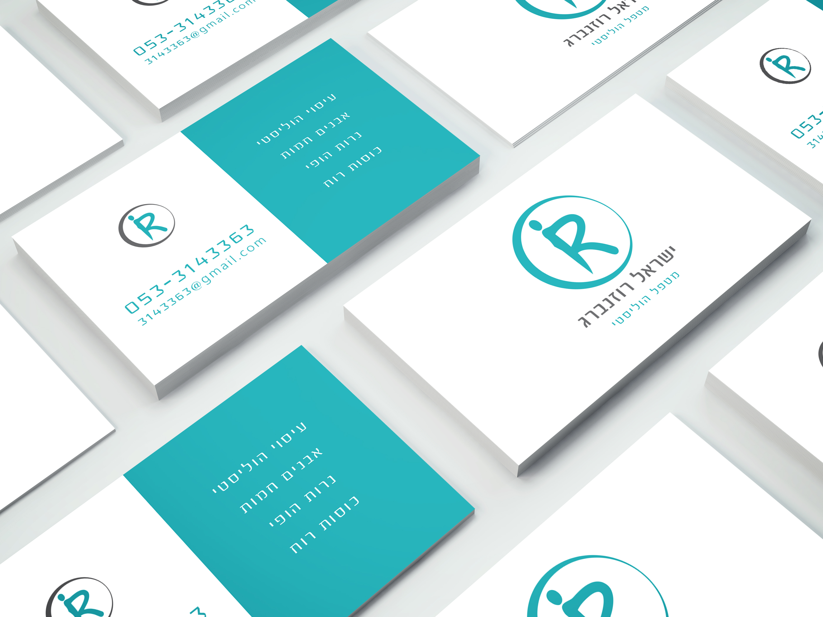 מוקאפ הרבה כרטיסי ביקור באלכסון.jpg