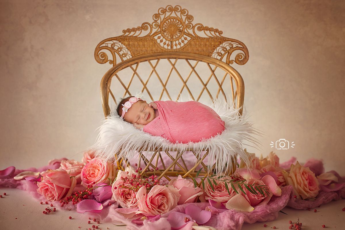 מוקטן אסתי.jpg