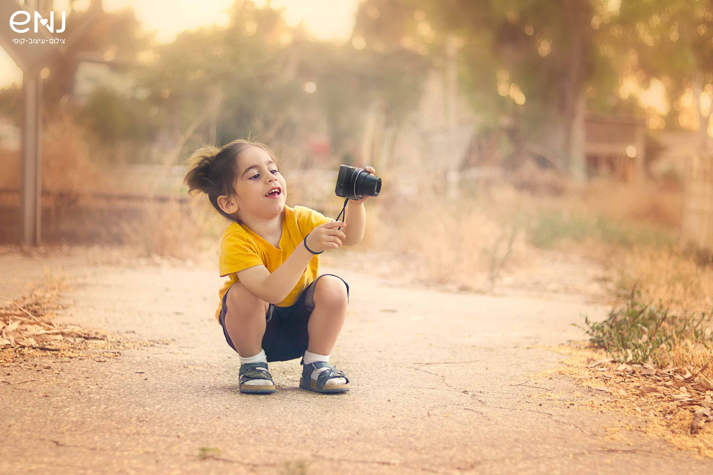 מוקטן לוגווו.jpg