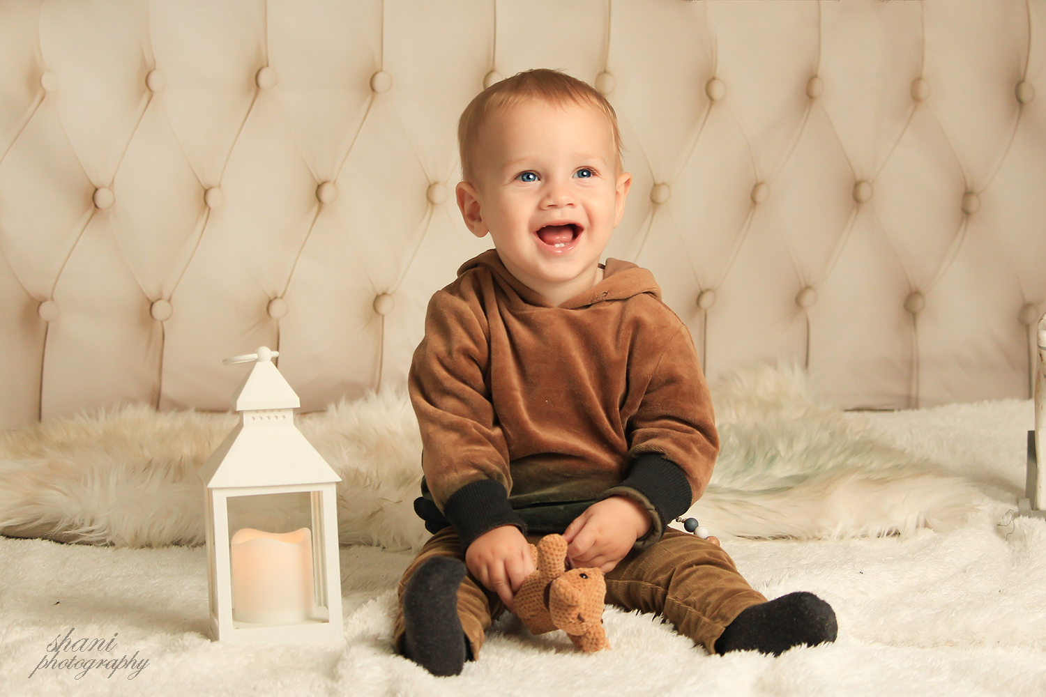 מוקטן רקע4.jpg