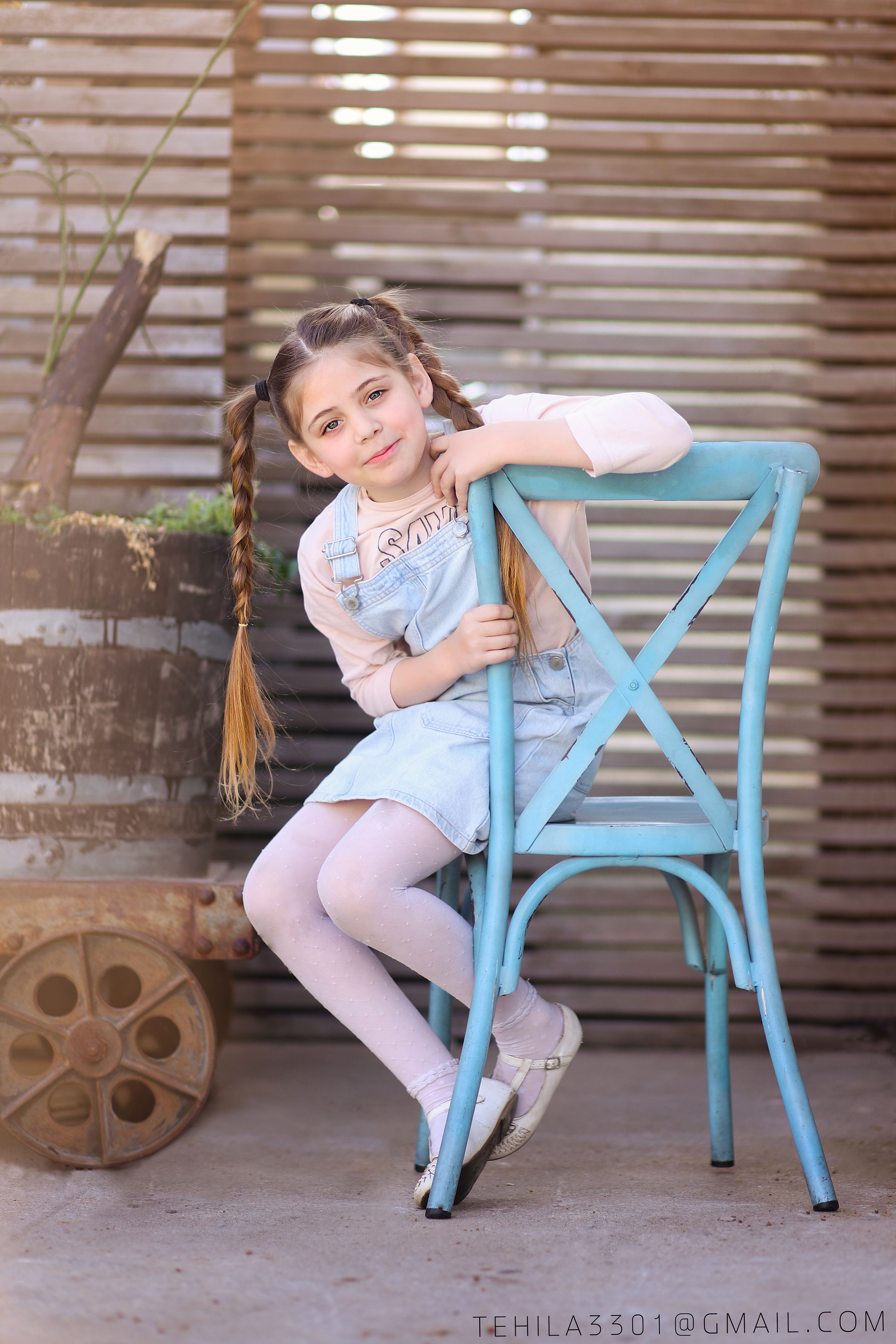 מיכל כיסאאאמוקטן.jpg