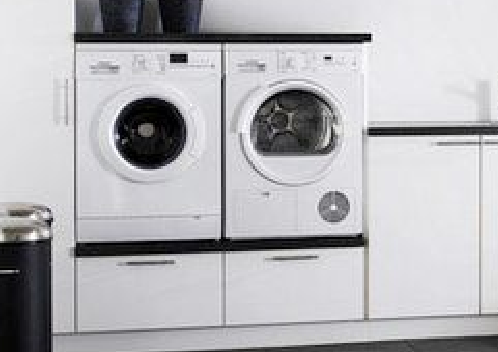 מכונות על מגירות.PNG