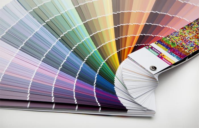 מניפת צבעים.jpg