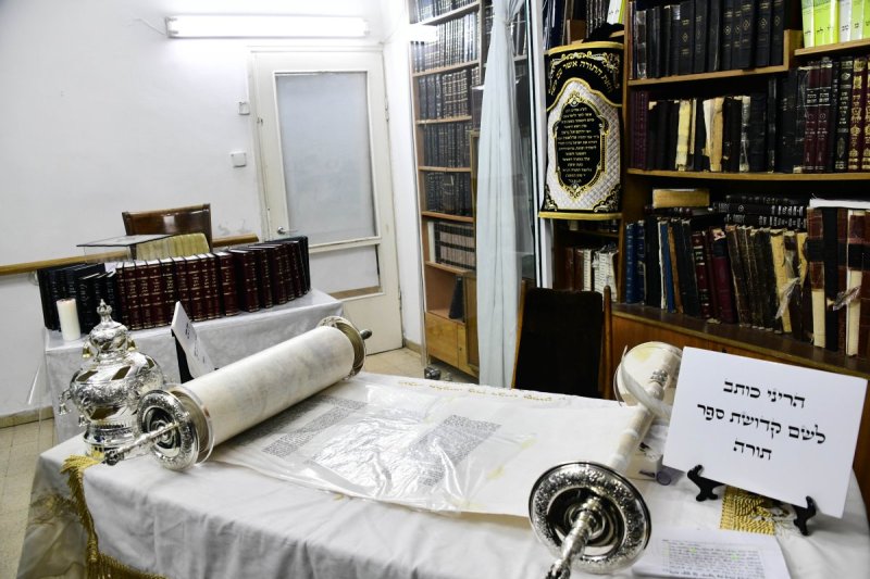 מעמד כתיבת האותיות.jpg