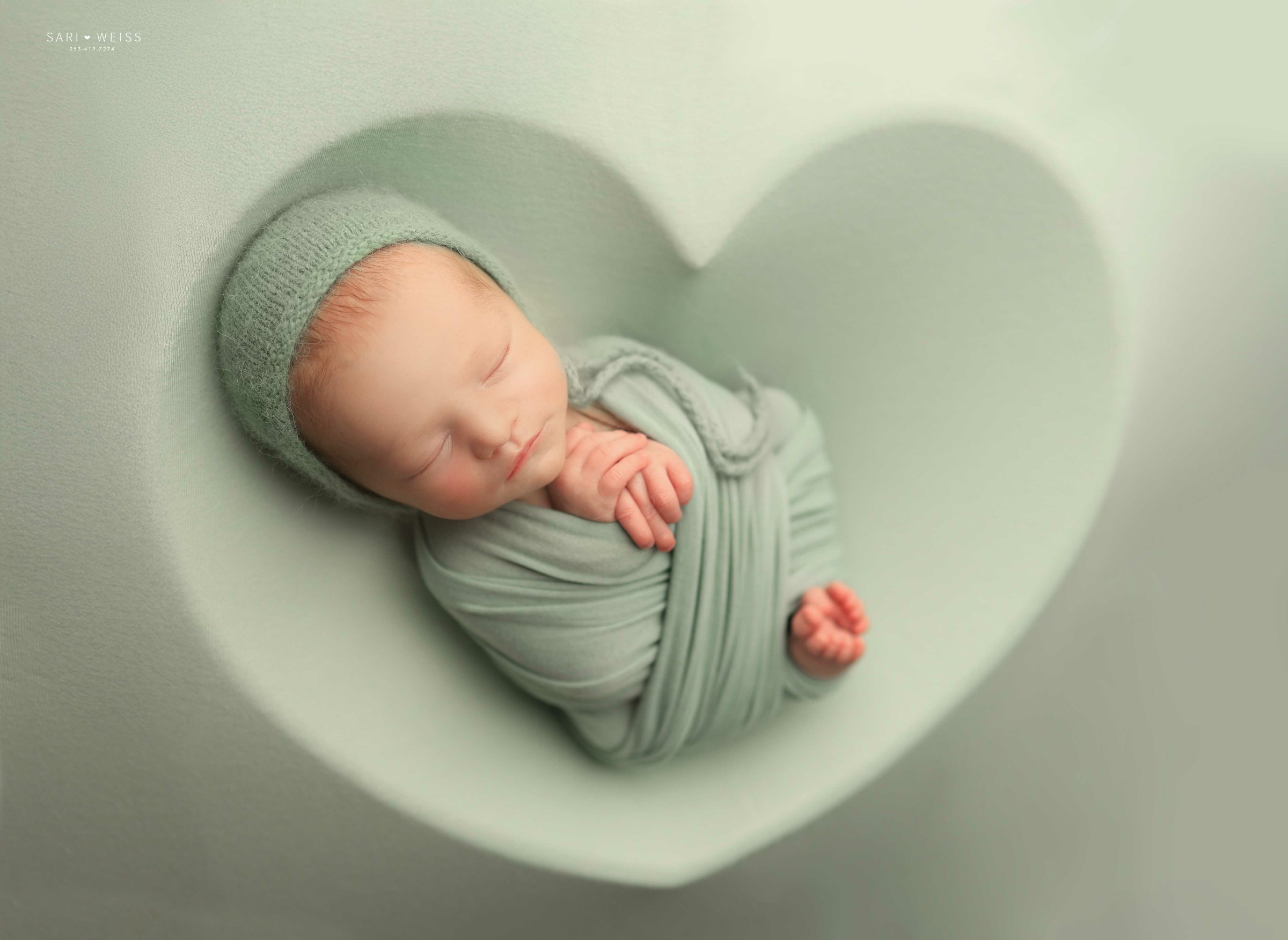 מפעל הפורמטים237A8513 copy 2 מוק.jpg