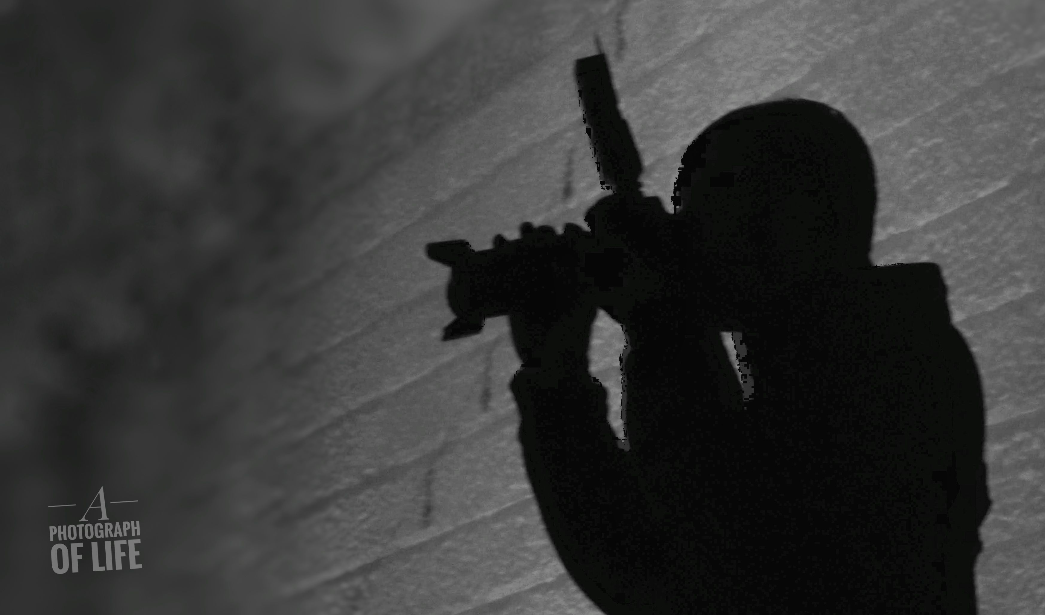 @משך_צלם_שחור לבן_צללית.jpeg